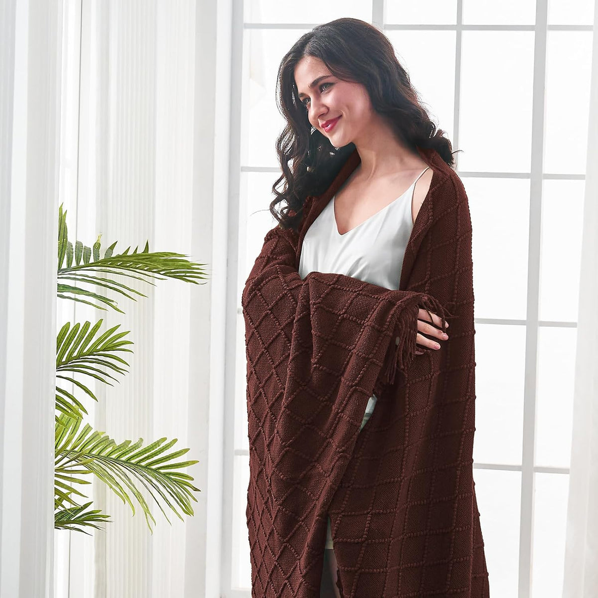 inhand Knitted Throw Blankets for Couch and Bed, Soft Cozy Knit Blanket with Tassel, Diamond Brown