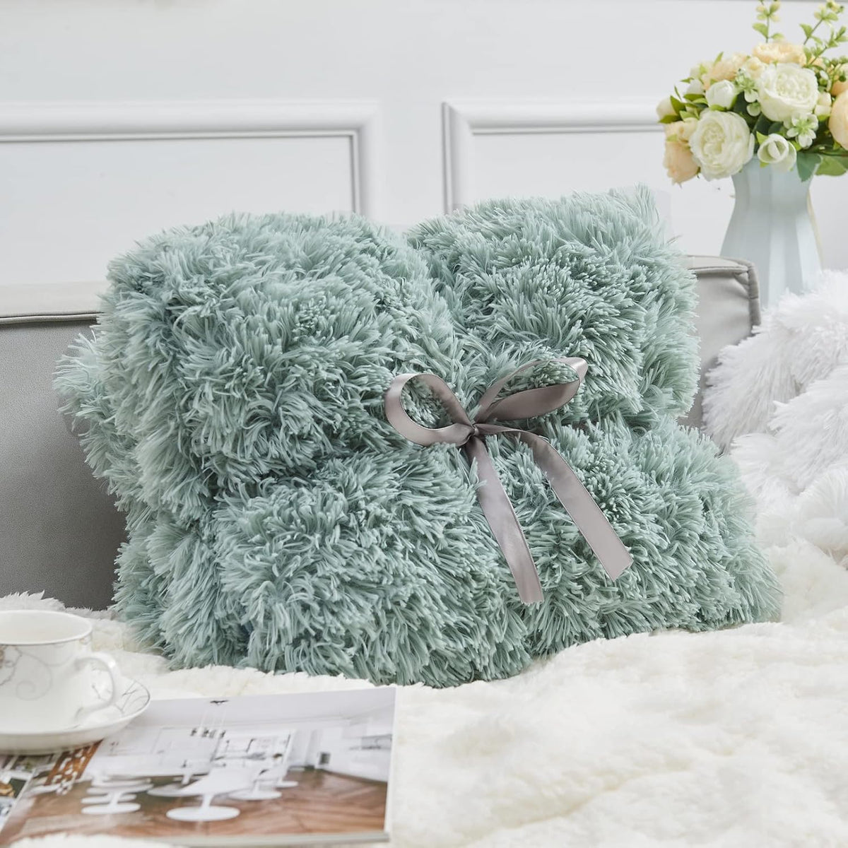 GONAAP Fuzzy Faux Fur Throw Blanket Queen Size Ice Blue Super Soft Cozy Plush Fuzzy Shaggy Blanket