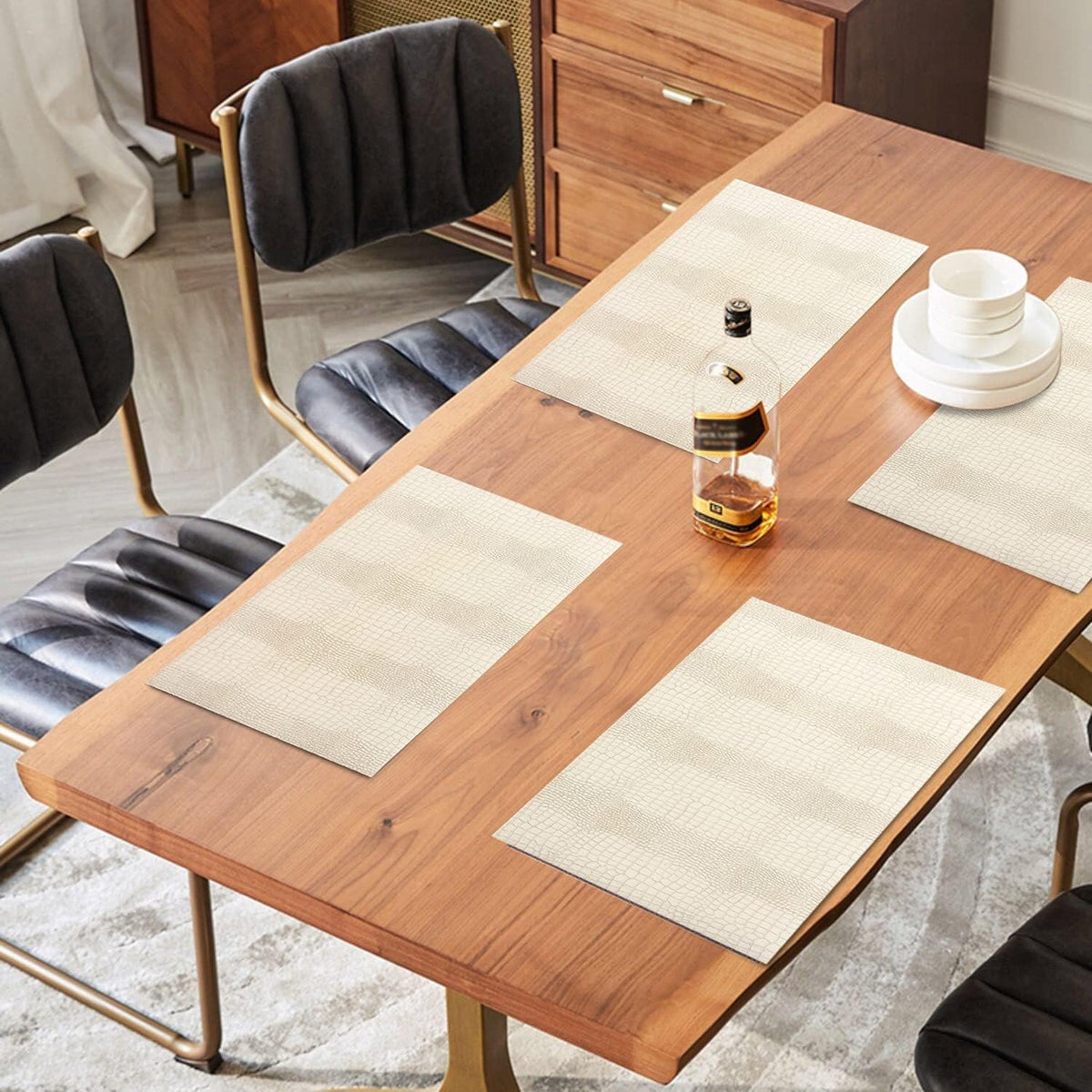 Faux Leather Hardboard Placemats, Set of 6 PU Table Mats, Easy to Clean, Heat & Stain Resistant for
