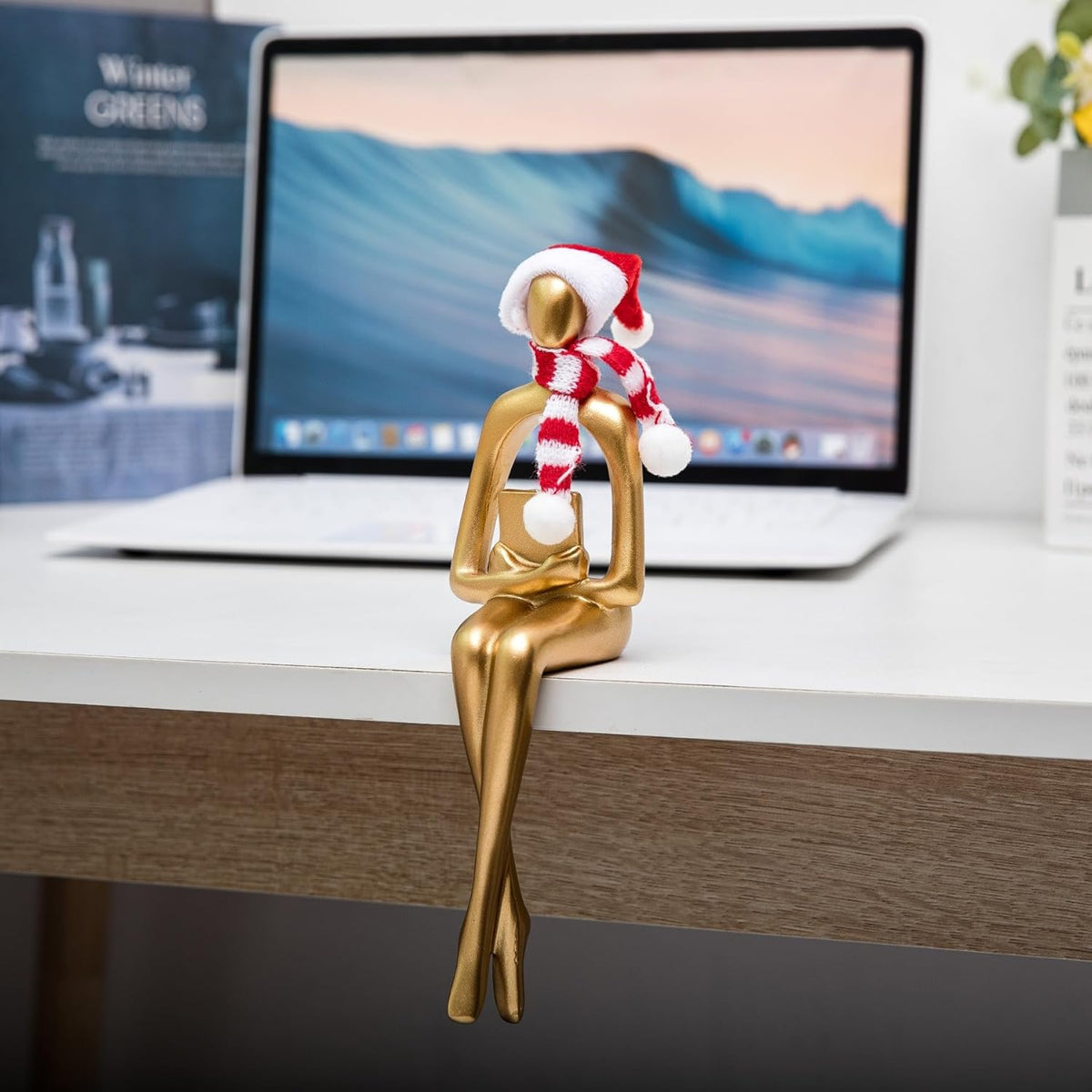 Christmas Gold Home Decor Thinker Statue Accents, 2025 Xmas Thinker Sculptures Office Decor Modern