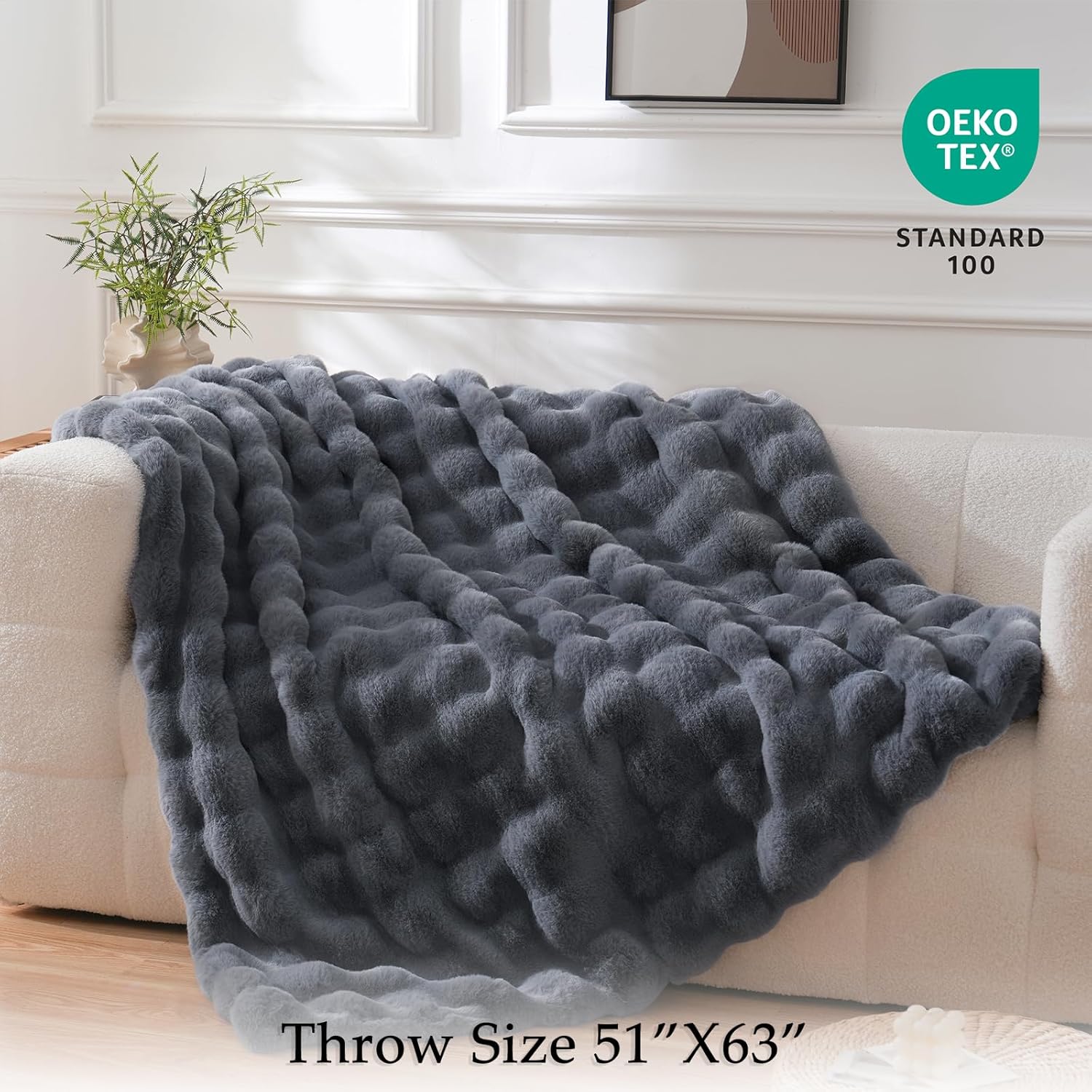 BENVWE Faux Fur Throw Blanket for Couch – Cozy Fuzzy Soft Plush Fluffy Thick Luxury Minky Bubble
