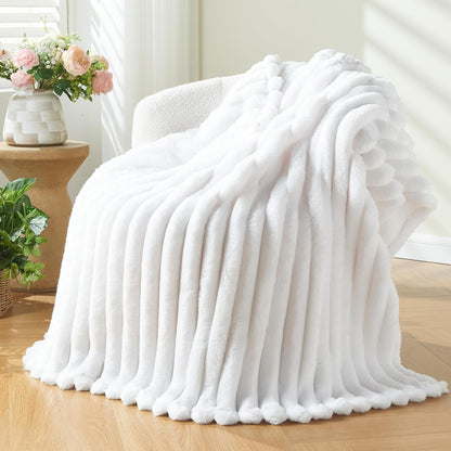 NEWCOSPLAY Super Soft Twin Blanket White Premium Silky Flannel Fleece 3D Ribbed Jacquard