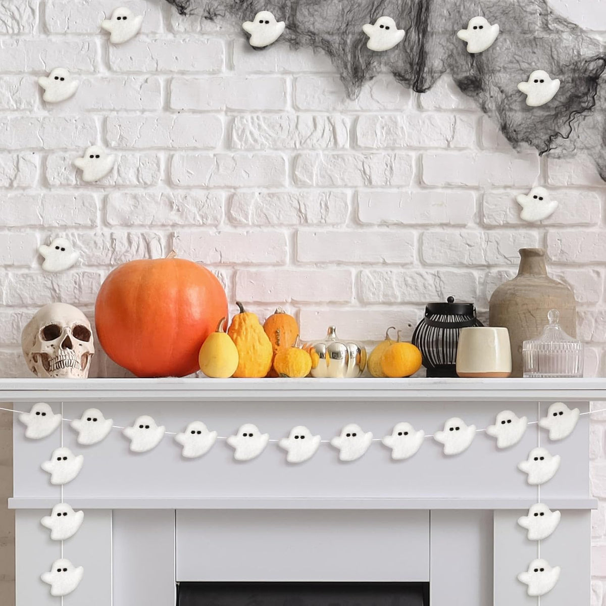 24 Pcs Halloween Felt Ghosts Wool Felted DIY Ornament Ghost for Halloween Party Decoration Home