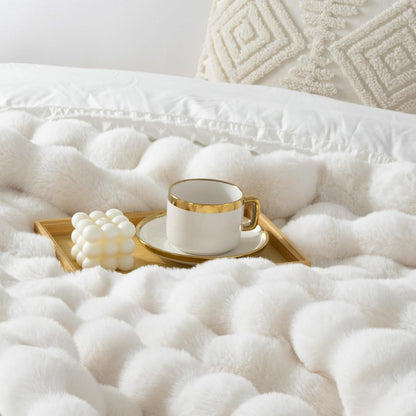 Touchat Luxury 1000GSM Rabbit Faux Fur Twin Blanket, Super Heavy Warm Cozy Beige Cream Blankets for