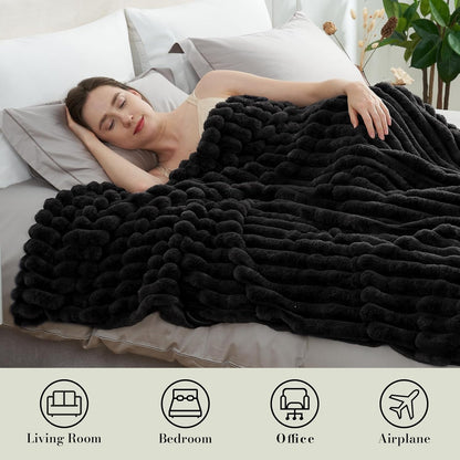 Amélie Home Faux Fur Throw Blanket for Couch, Cozy Fuzzy Fluffy Fur Luxurious Soft Striped Plush