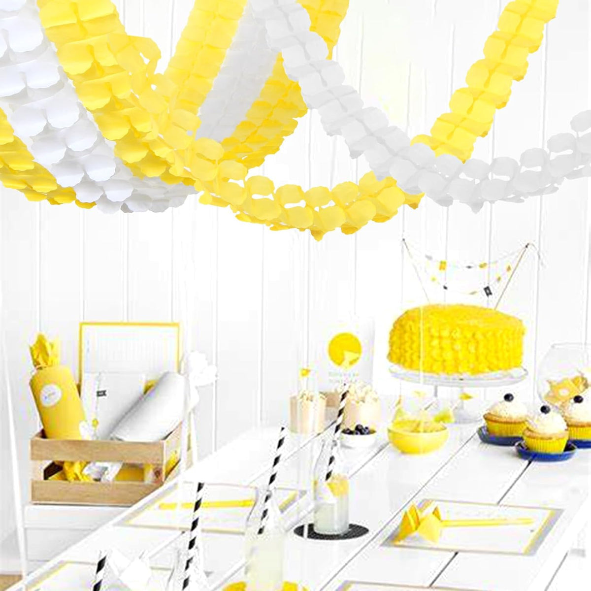 White-Yellow Party-Decorations Streamers Garland - 157Ft Four-Leaf Clover Hanging Banner,Wedding