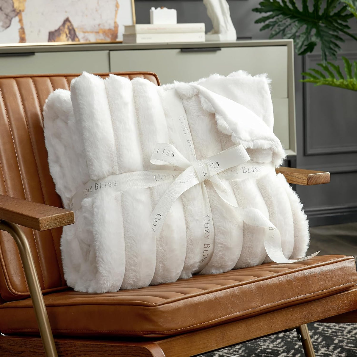 Cozy Bliss Faux Fur Throw Blanket for Couch, Cozy Warm Plush Striped Blanket for Sofa Bedroom