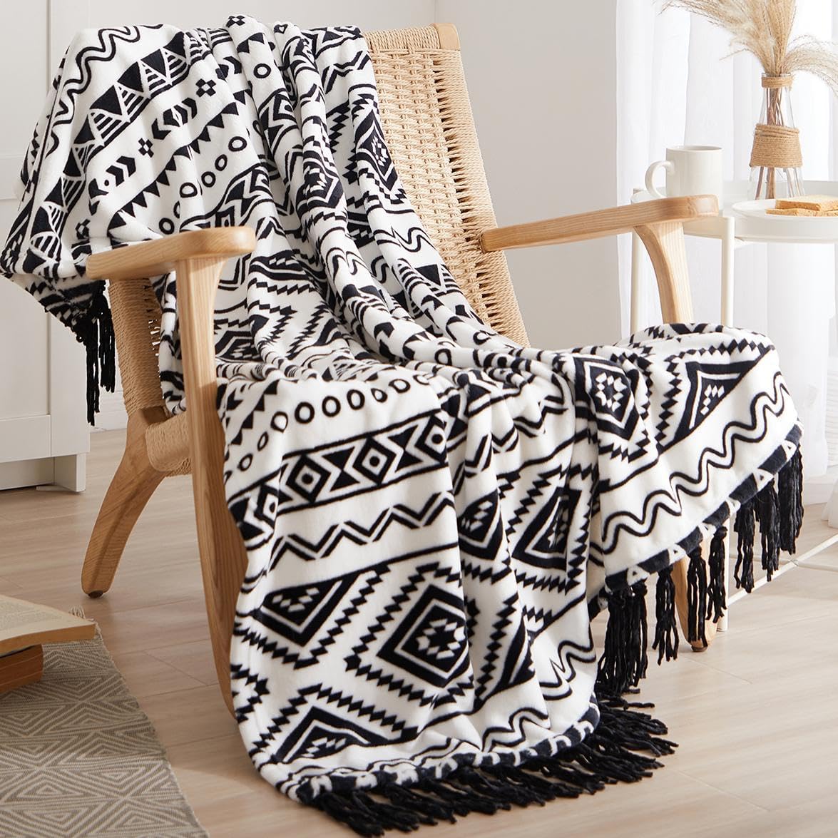 CASAAGUSTO Boho Throw Blanket - Black and White Decorative Blankets with Tassel, Printed Flannel