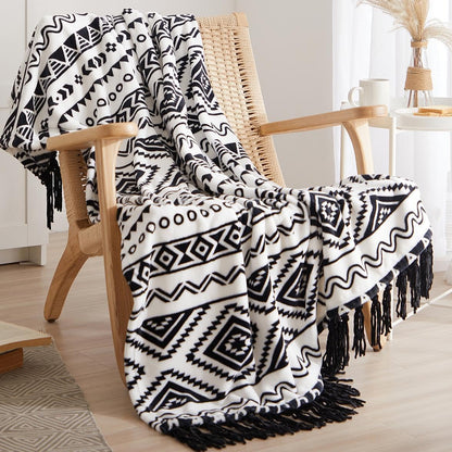CASAAGUSTO Boho Throw Blanket - Black and White Decorative Blankets with Tassel, Printed Flannel