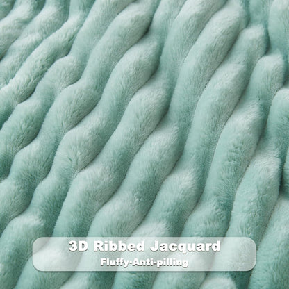 NEWCOSPLAY Super Soft King Blanket New Sage Green Premium Silky Flannel Fleece 3D Ribbed Jacquard