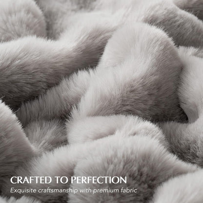 EVERGRACE Ultra Soft Luxury Fluffy Ridgeline Faux Rabbit Fur Throw Blanket, Thick Warm Bubble Throw