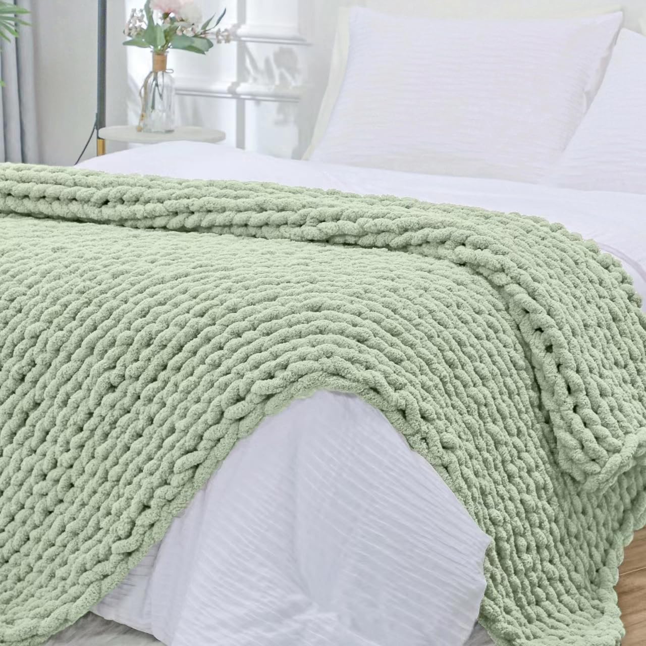 Bigacogo Chunky Knit Throw Blanket for Couch, 40x80 inches, 100% Hand Knitted with Thick Jumbo