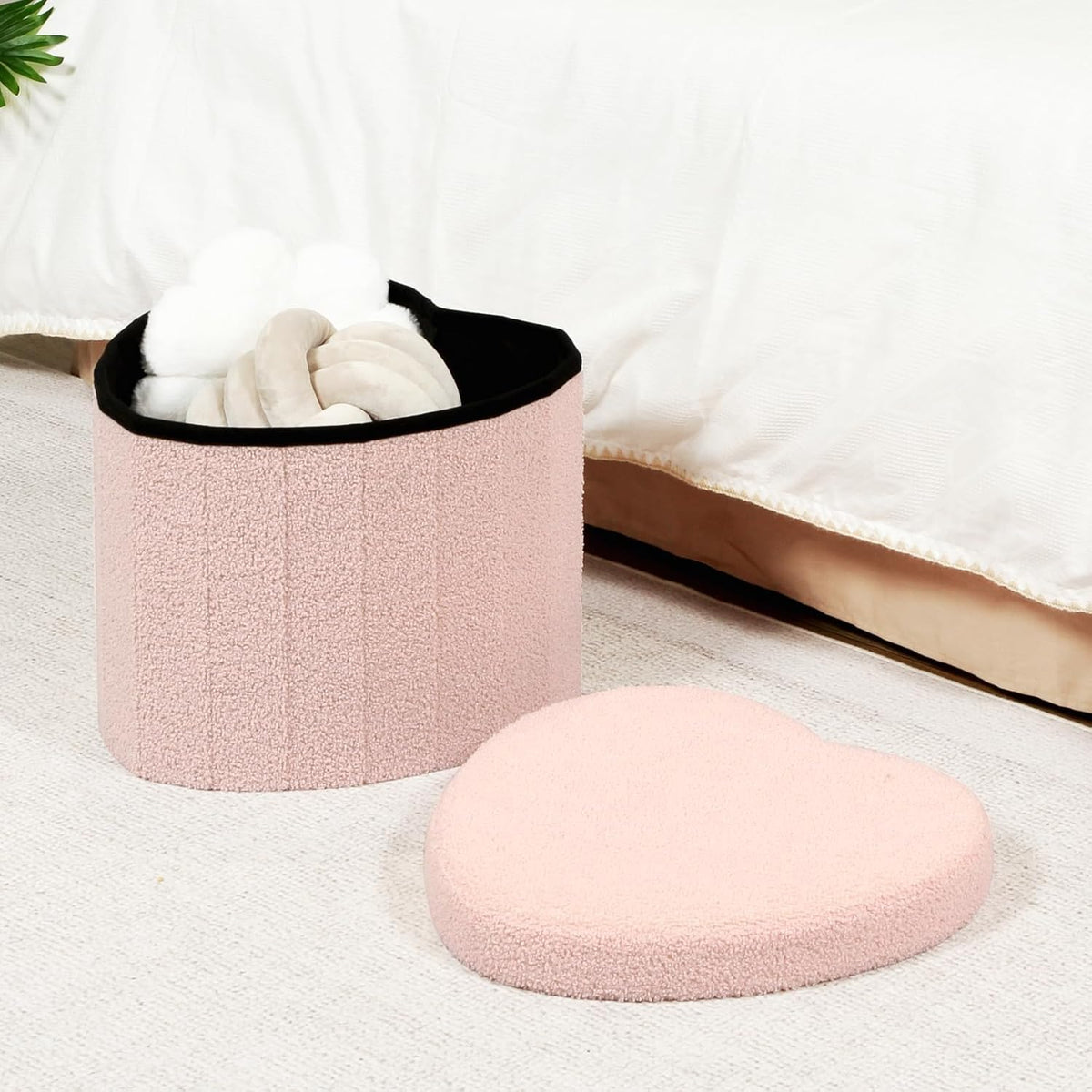 B FSOBEIIALEO Storage Ottoman Cube, Heart Shaped Ottomans with Storage Foot Stool Footrest for