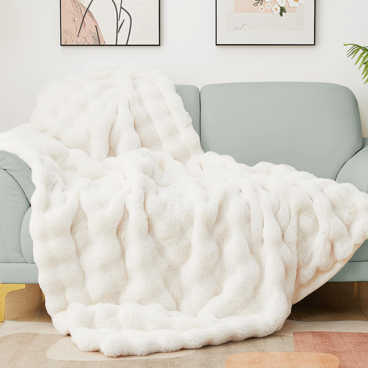 Latepis Luxury King Faux Fur Throw Blanket Fuzzy for Bed Soft Thick Blankets for Sofa Cute Plush
