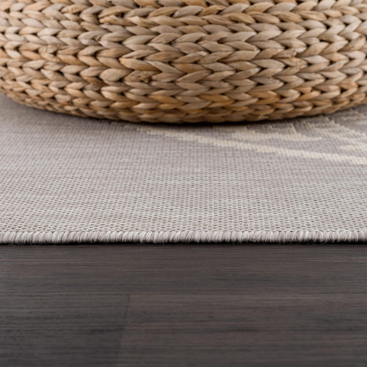 CAMILSON Outdoor Rug 10x14 Modern Area Rugs for Large Indoor and Outdoor Patios and Porches