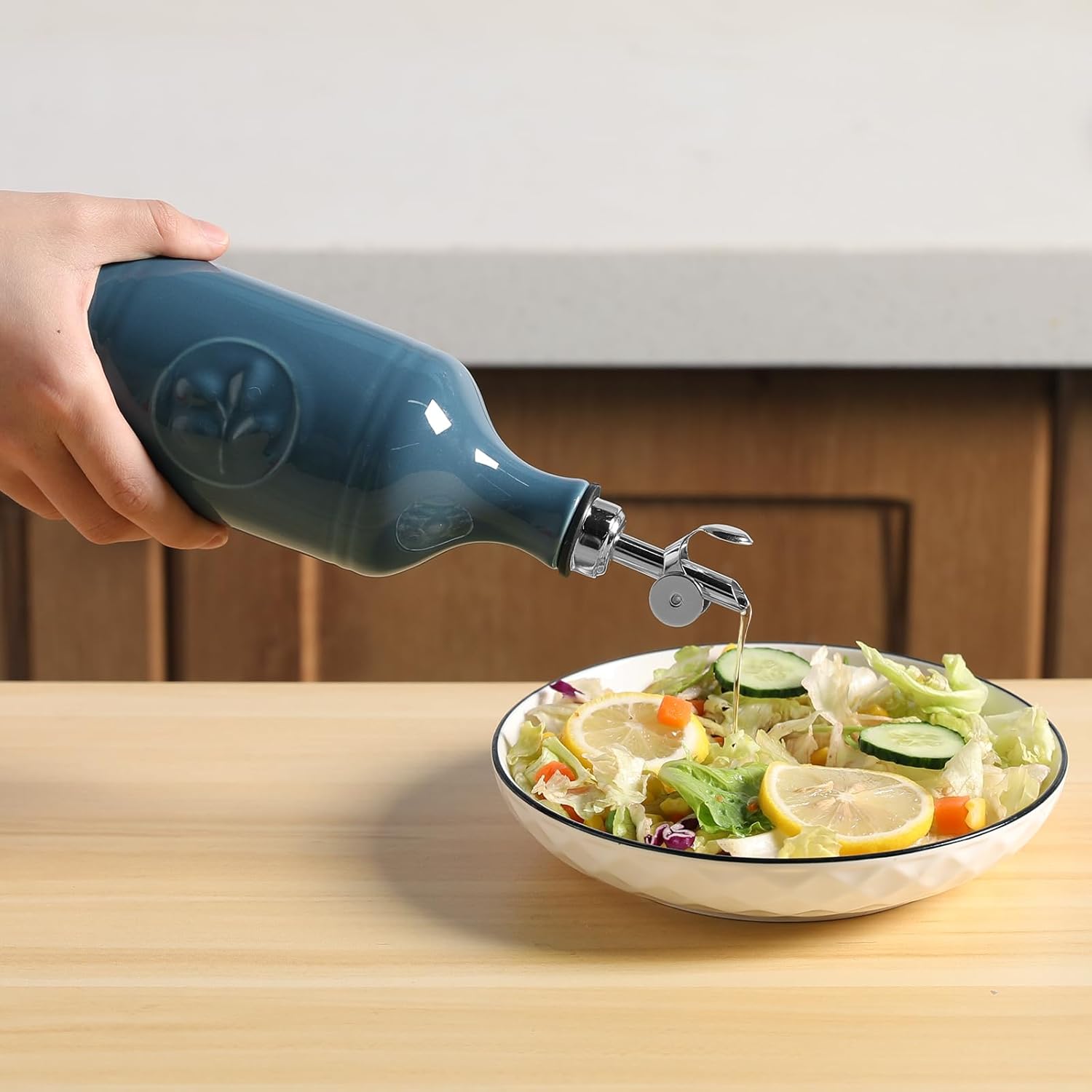Sweejar 16 Oz Ceramic Olive Oil Dispenser Bottle, Oil Dispenser for Kitchen with Gravity Spout