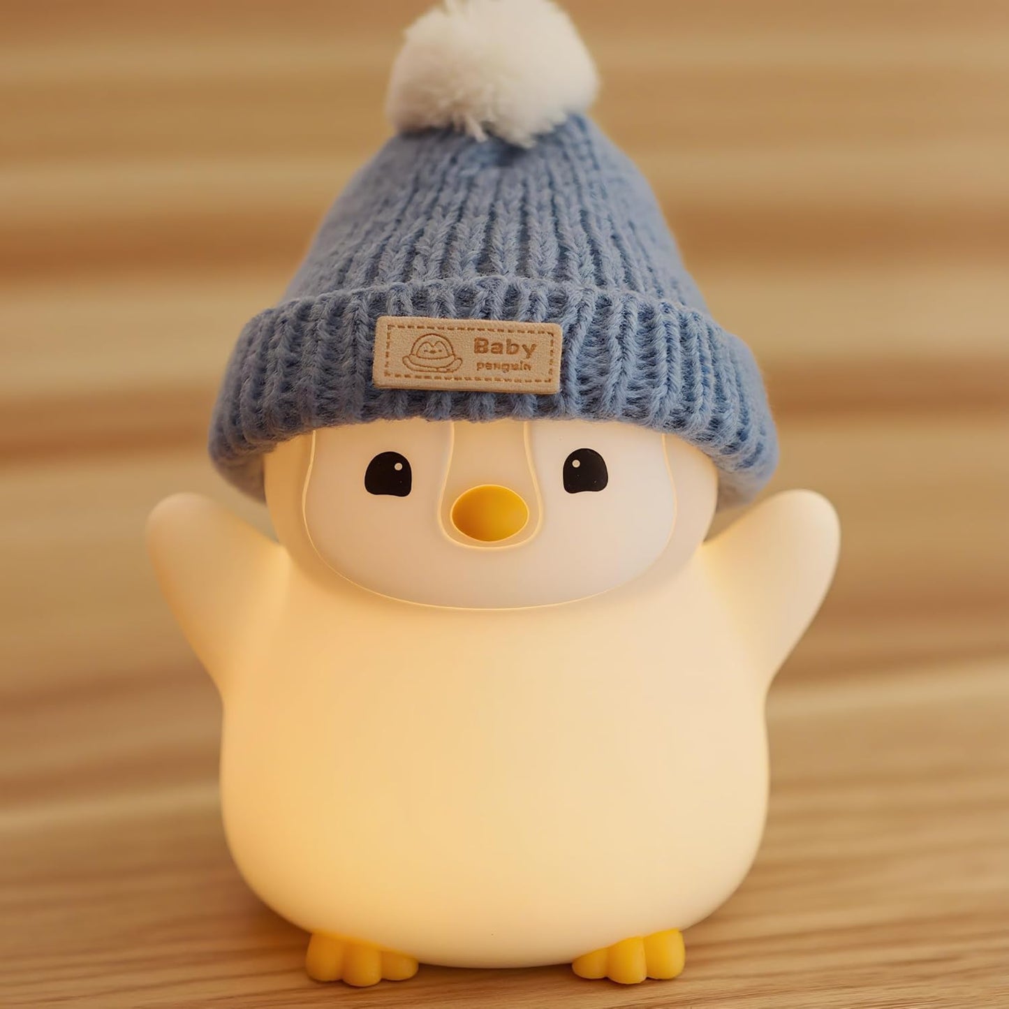 Penguin Night Light for Kids, Adorable Penguin Lamp with Hat, Food Grade Silicone Nursery