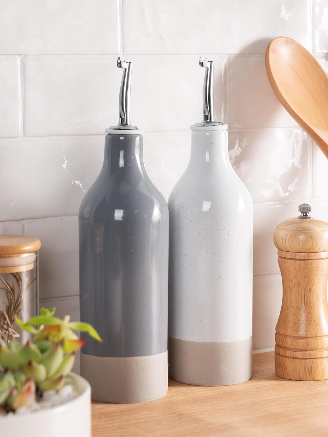 famiware Milkyway 16oz Ceramic Olive Oil Dispenser Bottle, Olive Oil and Vinegar Dispenser Bottle