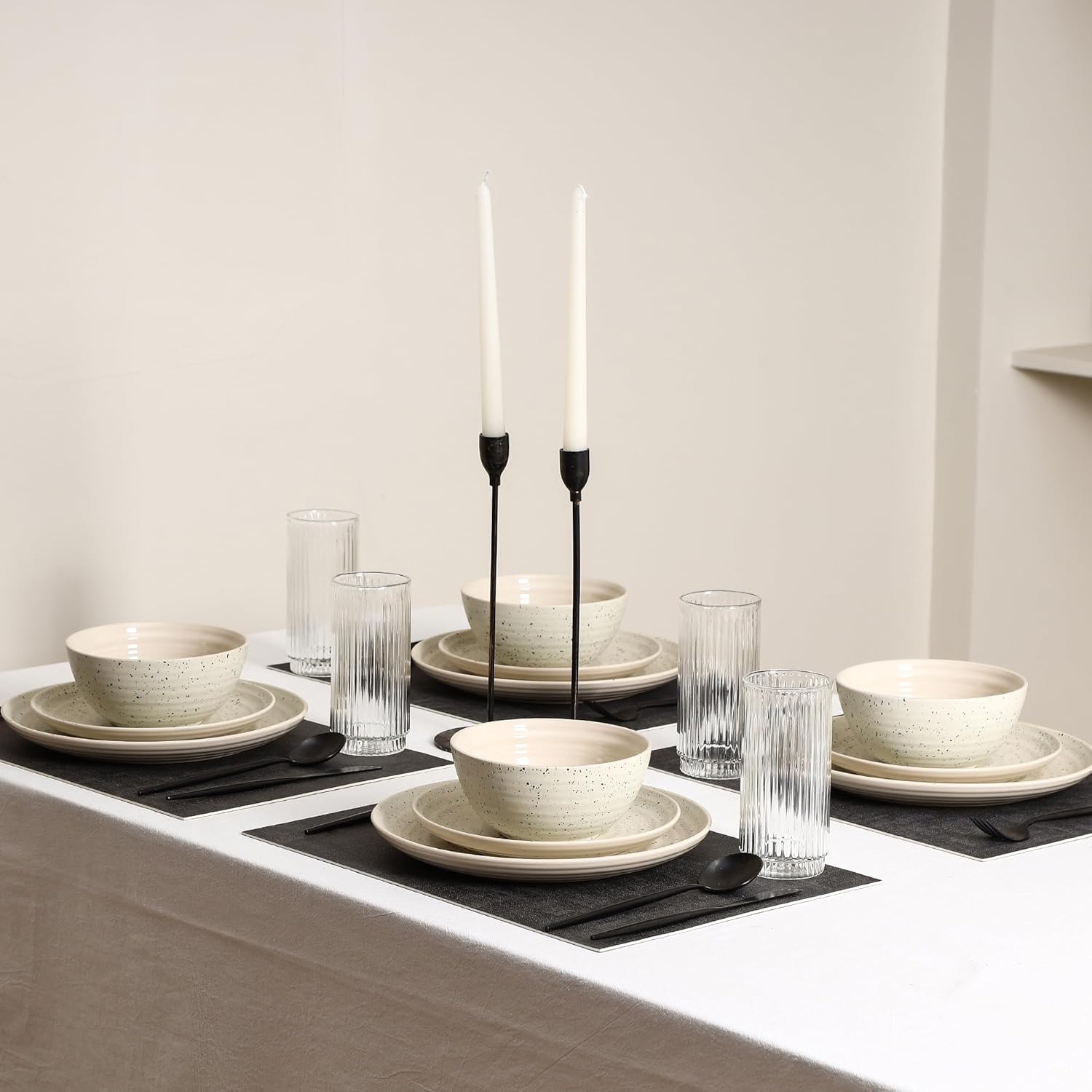 Stone Lain Dua 16-Piece Dinnerware Set Stoneware, Borosilicate Glass, White
