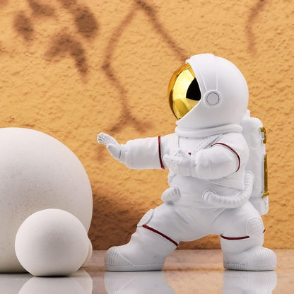 XMGZQ Astronaut Figurine, White and Gold Kung Fu Spaceman Statue, Office and Room Decor for Men