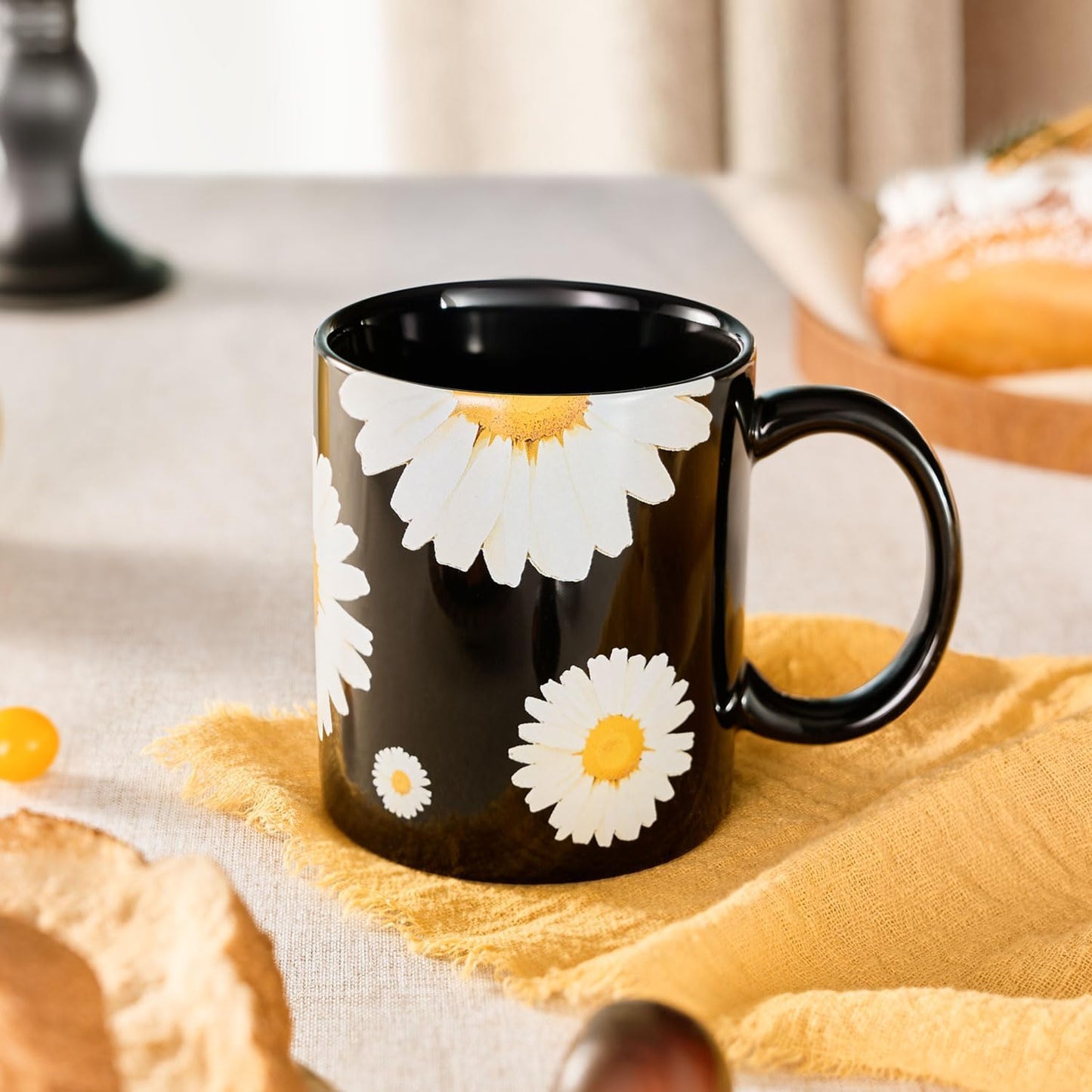 12Oz Daisy floral Black Ceramic Mug, Mug for Daily Coffee and Tea, Lead-free Microwave and