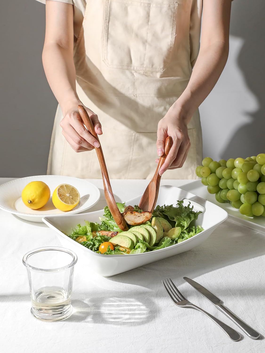 Kanwone Large Serving Bowls with Handles, White Serving Dishes For Entertaining, 1.8 Quarts