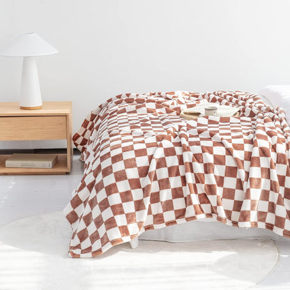 LOMAO Throw Blankets Flannel Blanket with Checkerboard Grid Pattern Soft Throw Blanket for Couch