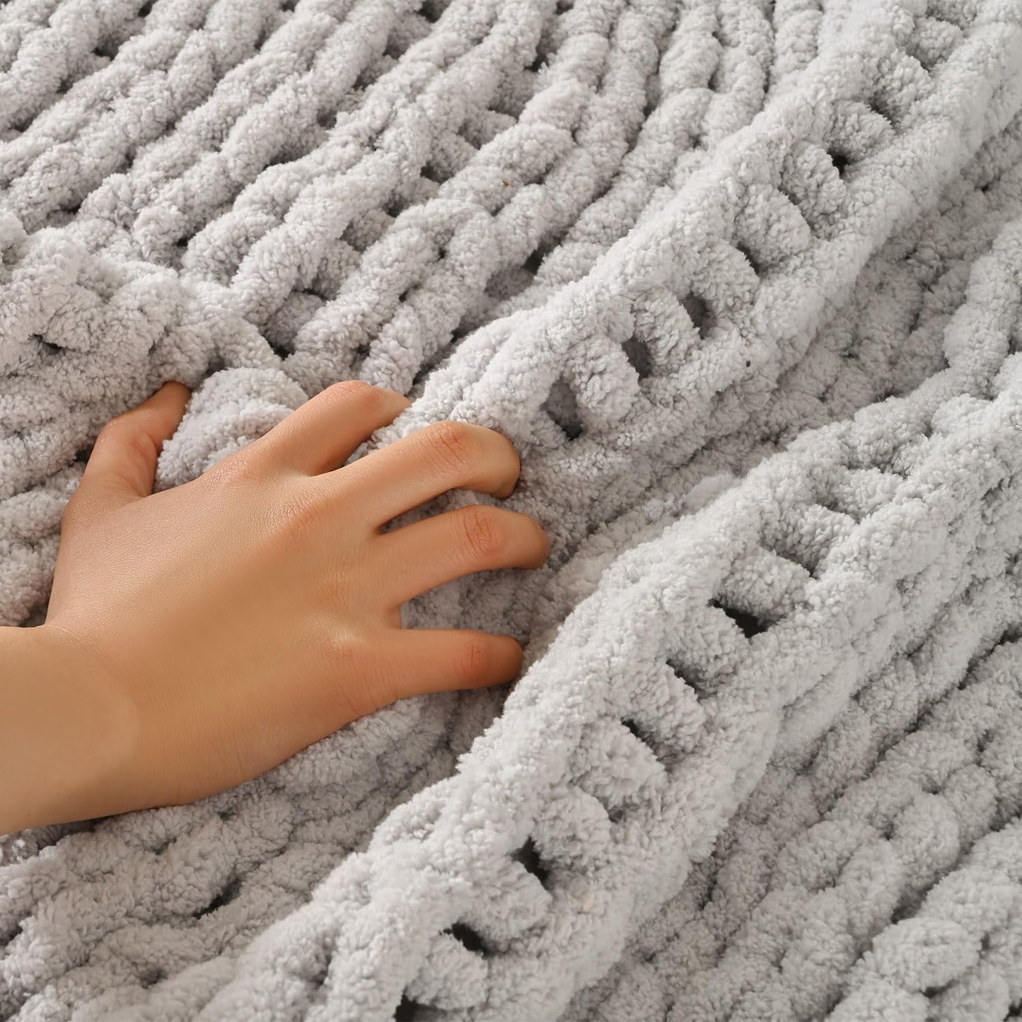 Esterra Chunky Knit Blanket Throw 50"x60", 100% Hand Knitted Chenille Throw Blanket, Cozy Soft