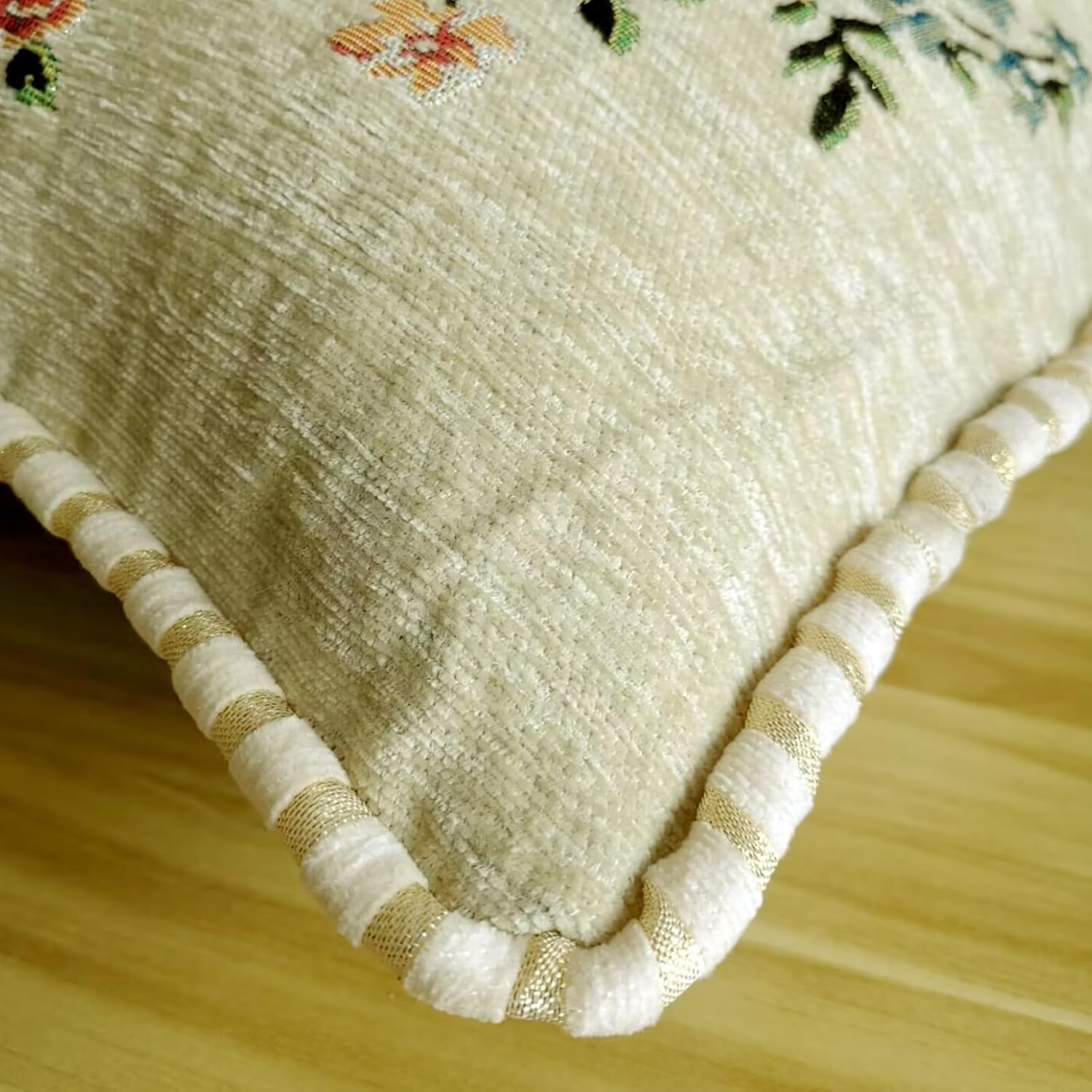 Set of 2 Beige Vintage Throw Pillows Covers 18x18in，Floral Embroidered Cushion Cover for Sofa