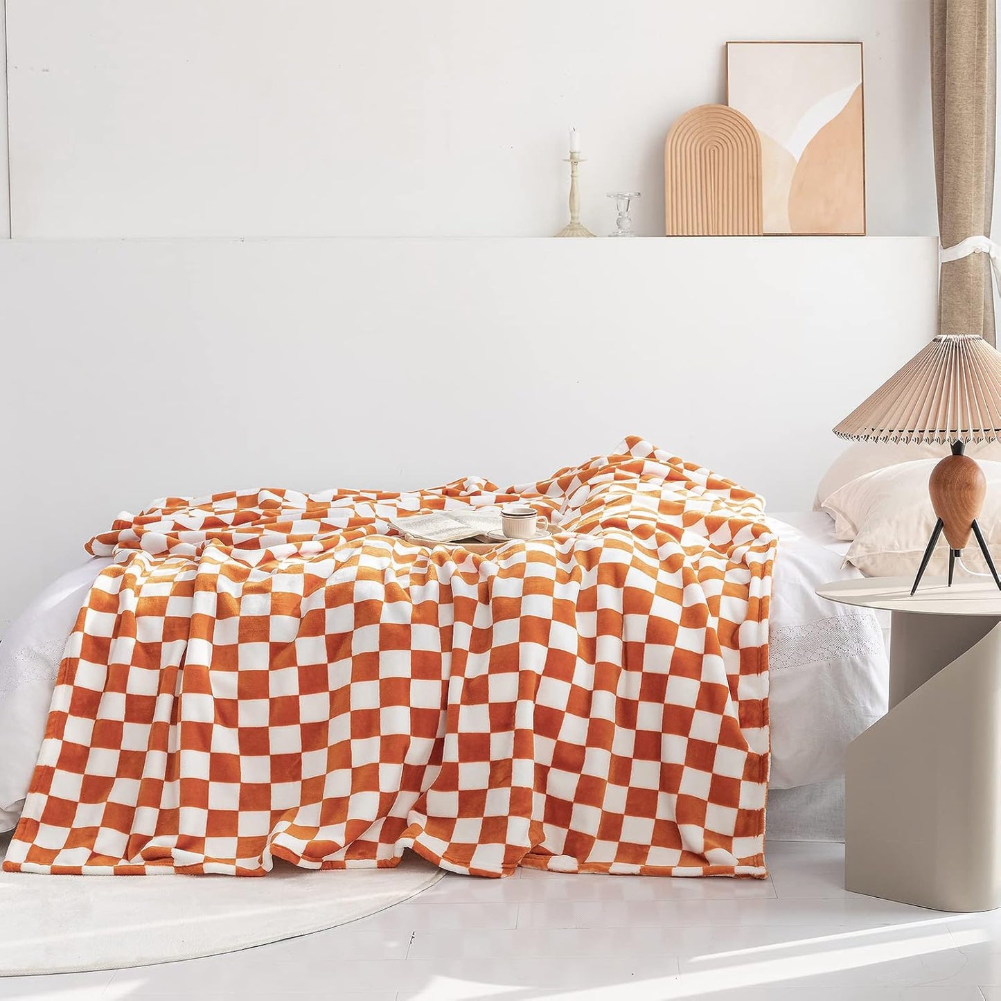 LOMAO Throw Blankets Flannel Blanket with Checkerboard Grid Pattern Soft Throw Blanket for Couch