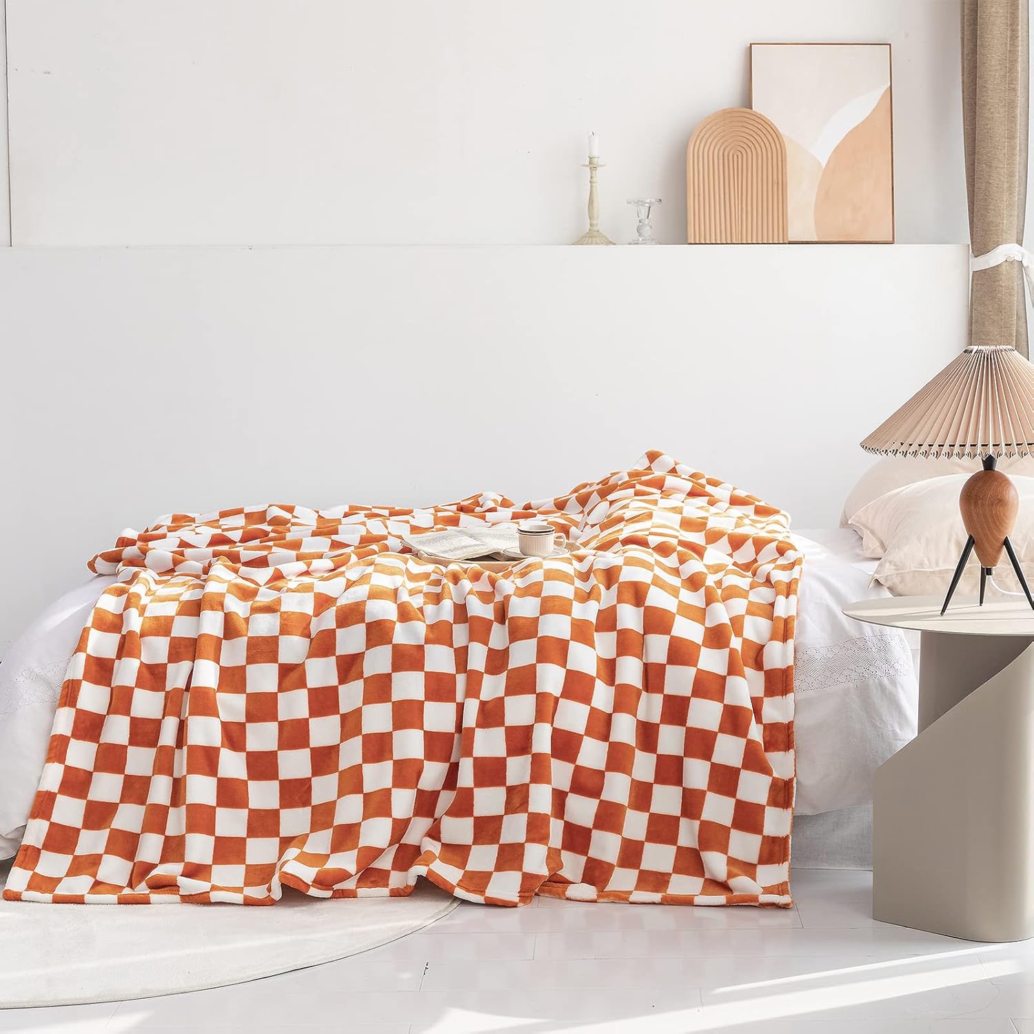 LOMAO Throw Blankets Flannel Blanket with Checkerboard Grid Pattern Soft Throw Blanket for Couch