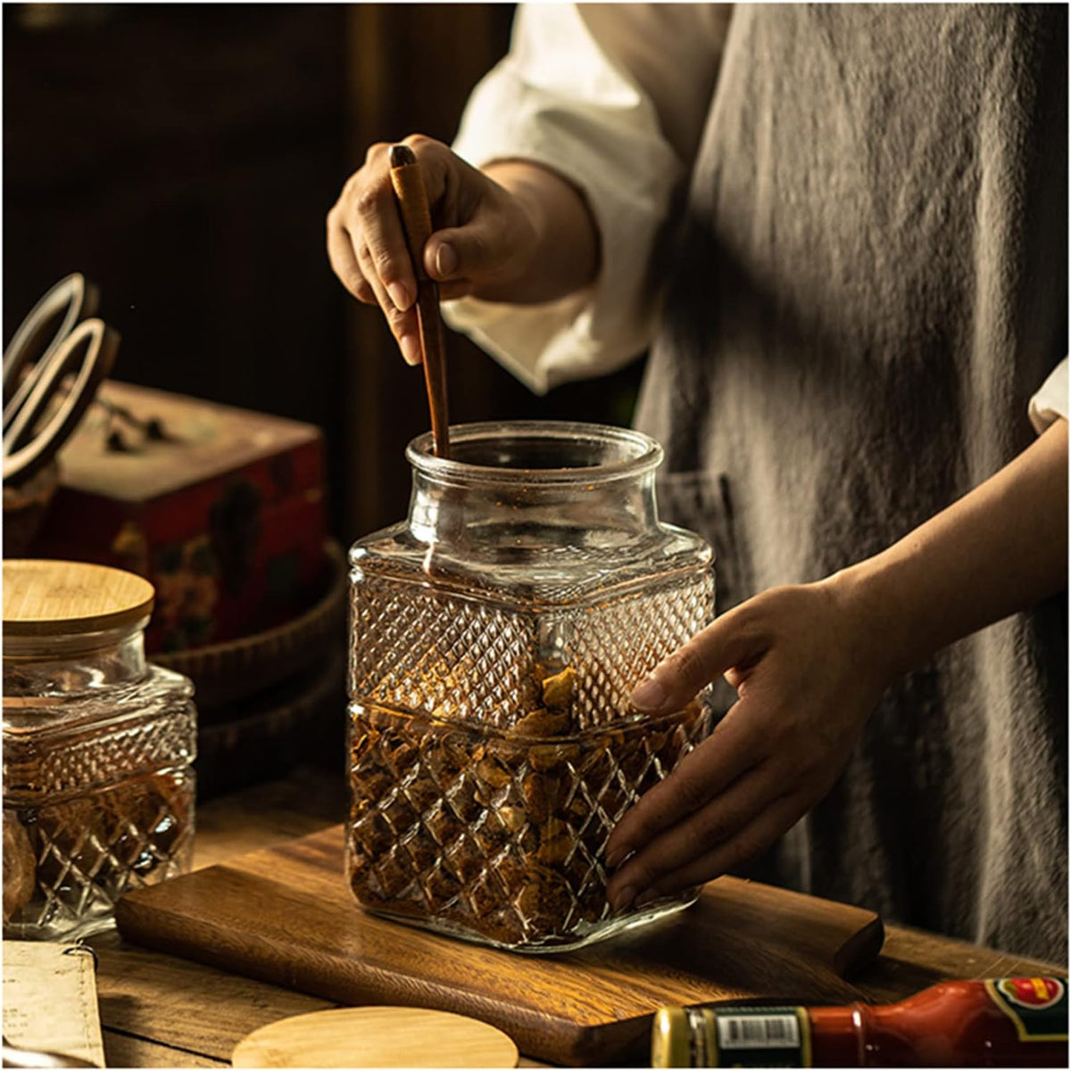 Large Glass Storage Jar, 2 Pack 60 FL OZ Glass Food Storage Containers with Bamboo Lid, Kitchen