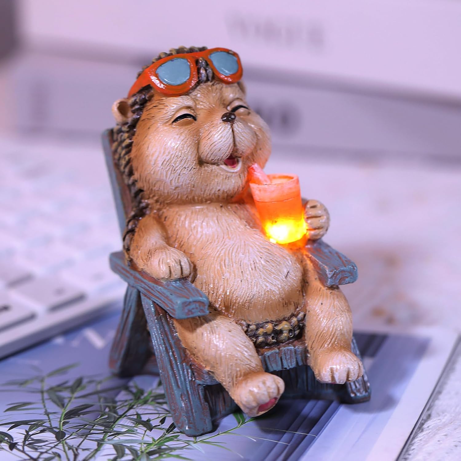 Miniature Hedgehog Figurine Solar Resin Statue for Outside Garden Lawn Yard Patio Home Office