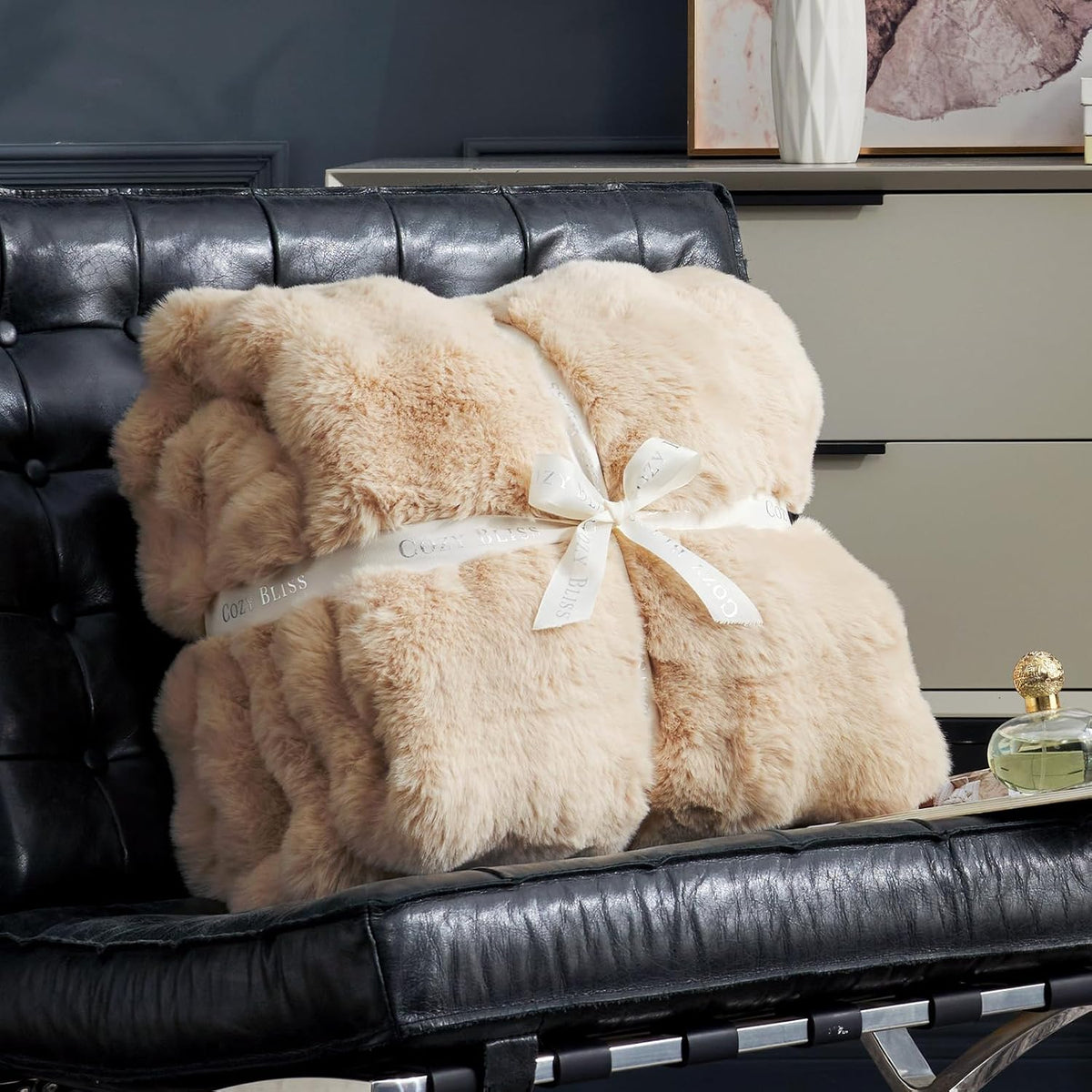 Cozy Bliss Faux Fur Throw Blanket for Couch, Fuzzy Soft Plush Thick Bubble Blanket for Sofa Bedroom