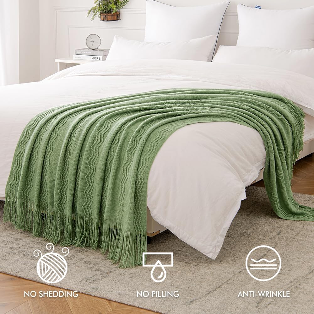 MIULEE Sage Green Knitted Throw Blanket for Couch Textured Spring Knit Blanket with Tassels Cozy