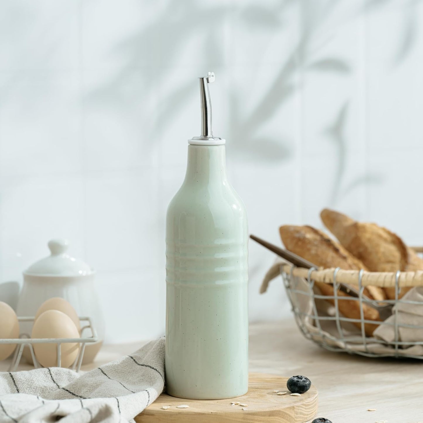 famiware Jupiter 16oz Ceramic Olive Oil Dispenser Bottle, 1 Piece Oil Dispenser for Kitchen with