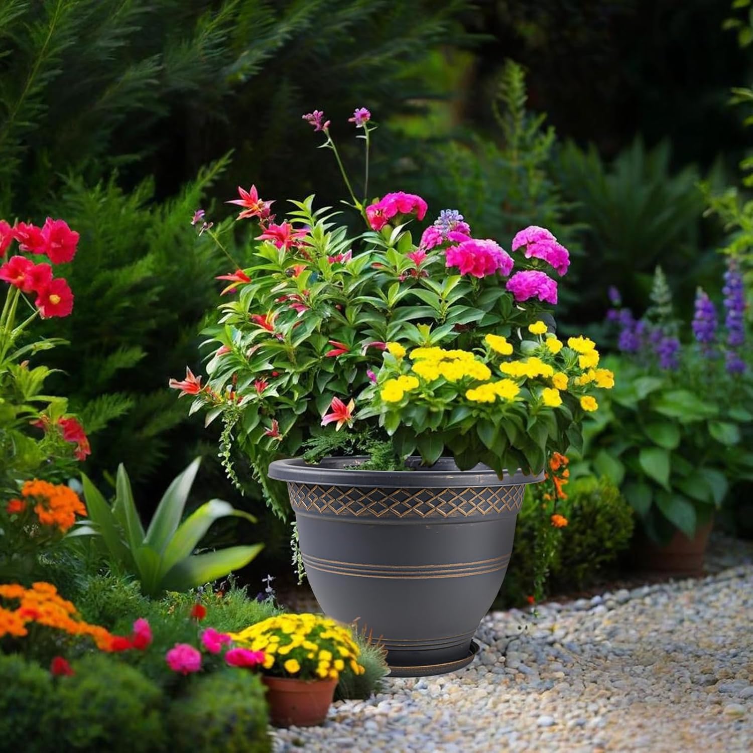 4 Pack 16 Inch Large Plant Pots, Plastic Flower Pot for Indoor & Outdoor with Drainage Holes &