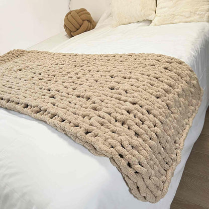 Chunky Knit Blanket Throw 40"x60", Chenille Throw Blankets, Handmade Warm & Cozy Blanket Couch Bed