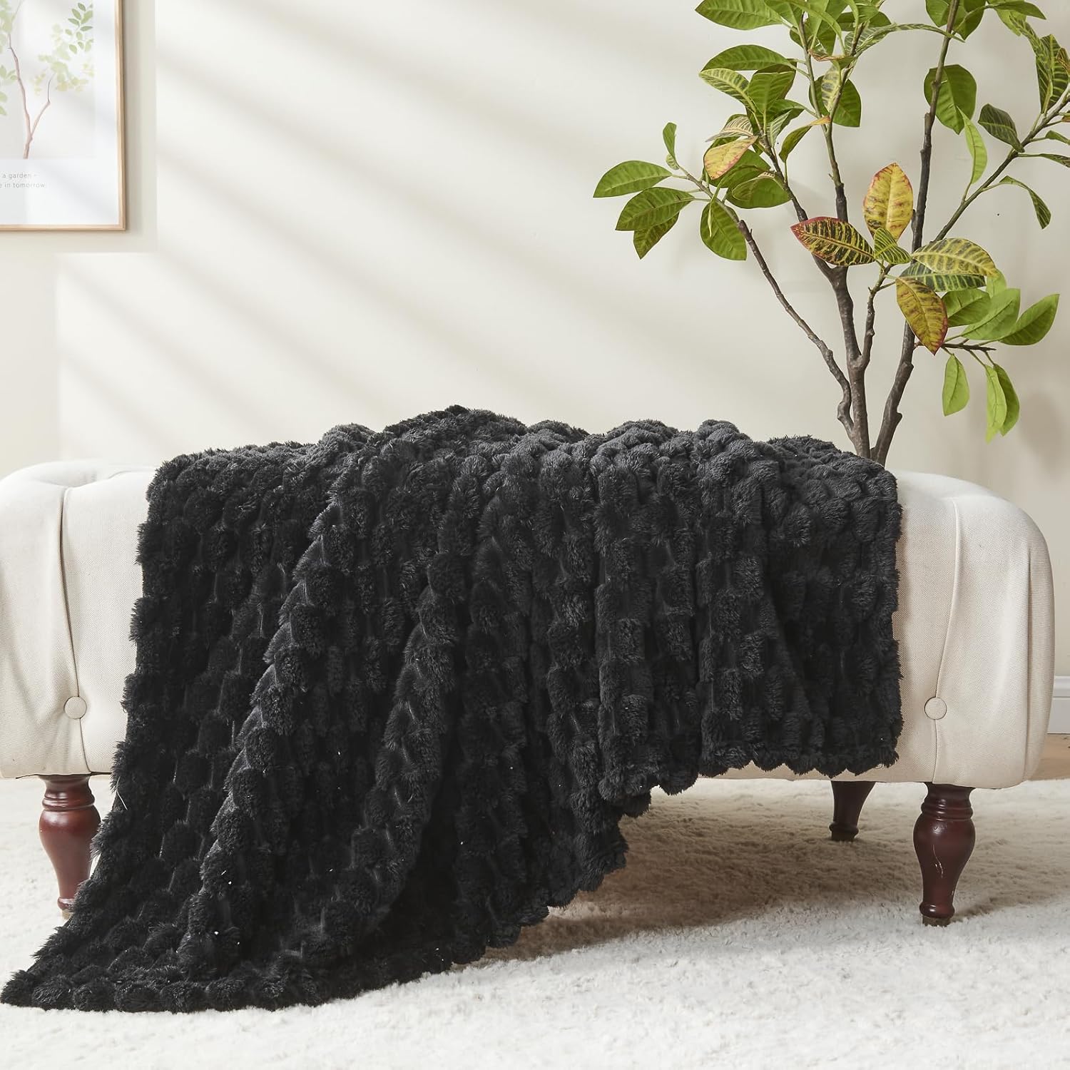 NEWCOSPLAY Super Soft Throw Blanket Black Premium Silky Flannel Fleece 3D Clouds Stylish Jacquard