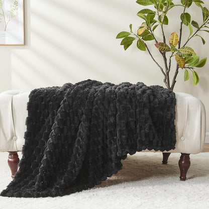 NEWCOSPLAY Super Soft Throw Blanket Black Premium Silky Flannel Fleece 3D Clouds Stylish Jacquard