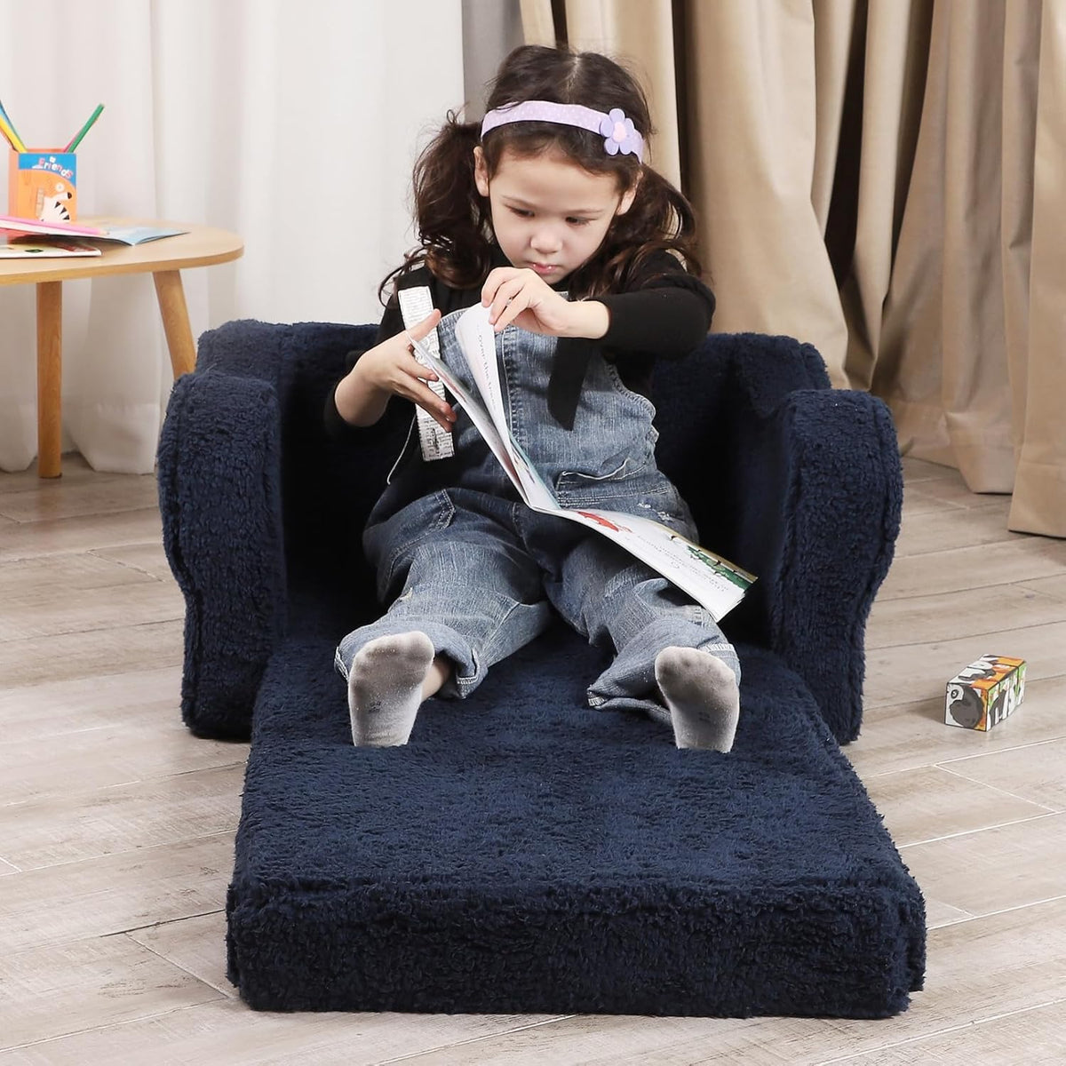 Kids Chairs for Toddler, 2-in-1 Toddler Soft Sherpa Couch Fold Out, Convertible Sofa to Lounger for
