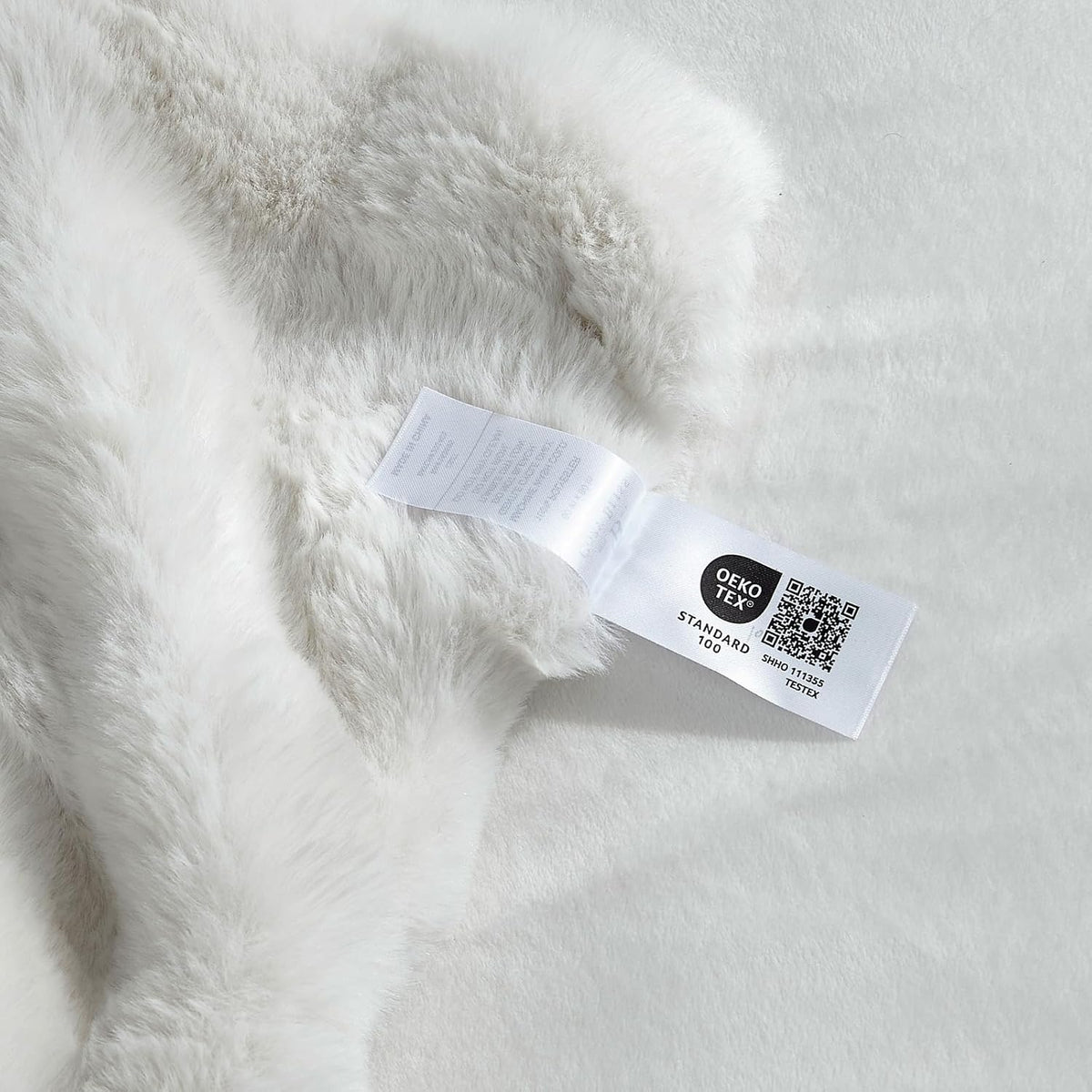 Cozy Bliss Faux Fur Throw Blanket for Couch, Fuzzy Soft Plush Thick Bubble Blanket for Sofa Bedroom