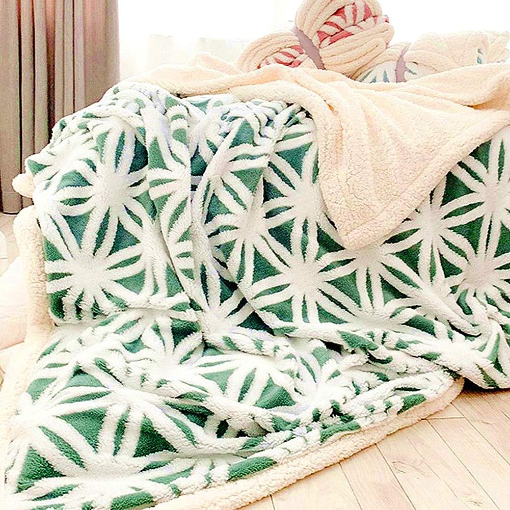 UKELER Green Flannel Sherpa Throws 60'' x 50'' New Blanket Ultra Plush Lightweight Throw Blanket
