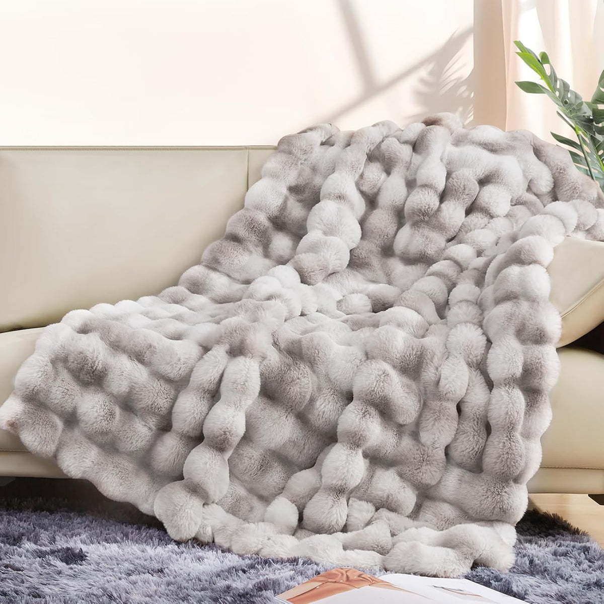 Touchat Luxury 1000GSM Faux Rabbit Fur Throw Blanket, Super Heavy Warm Cozy Grey Blankets for Couch