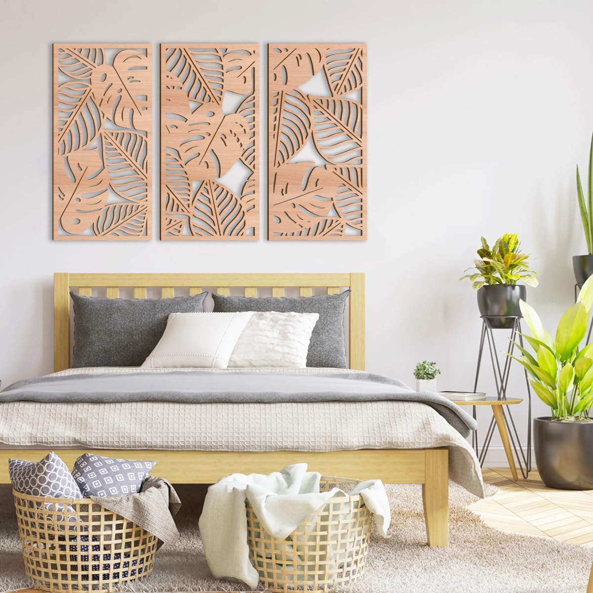 IARTTOP Leaf Wood Tropical Wall Art 15.9X32 Inch Carved Palm Leaves Wall Decor Coastal Monstera