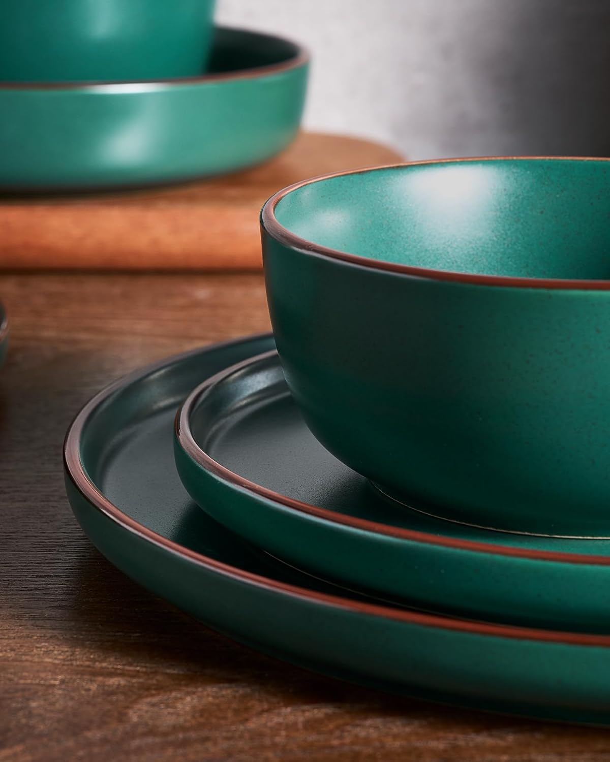 Famiware Mercury Plates and Bowls Sets, 18 Pieces Stoneware Dinnerware Sets, Dishes Set for 6