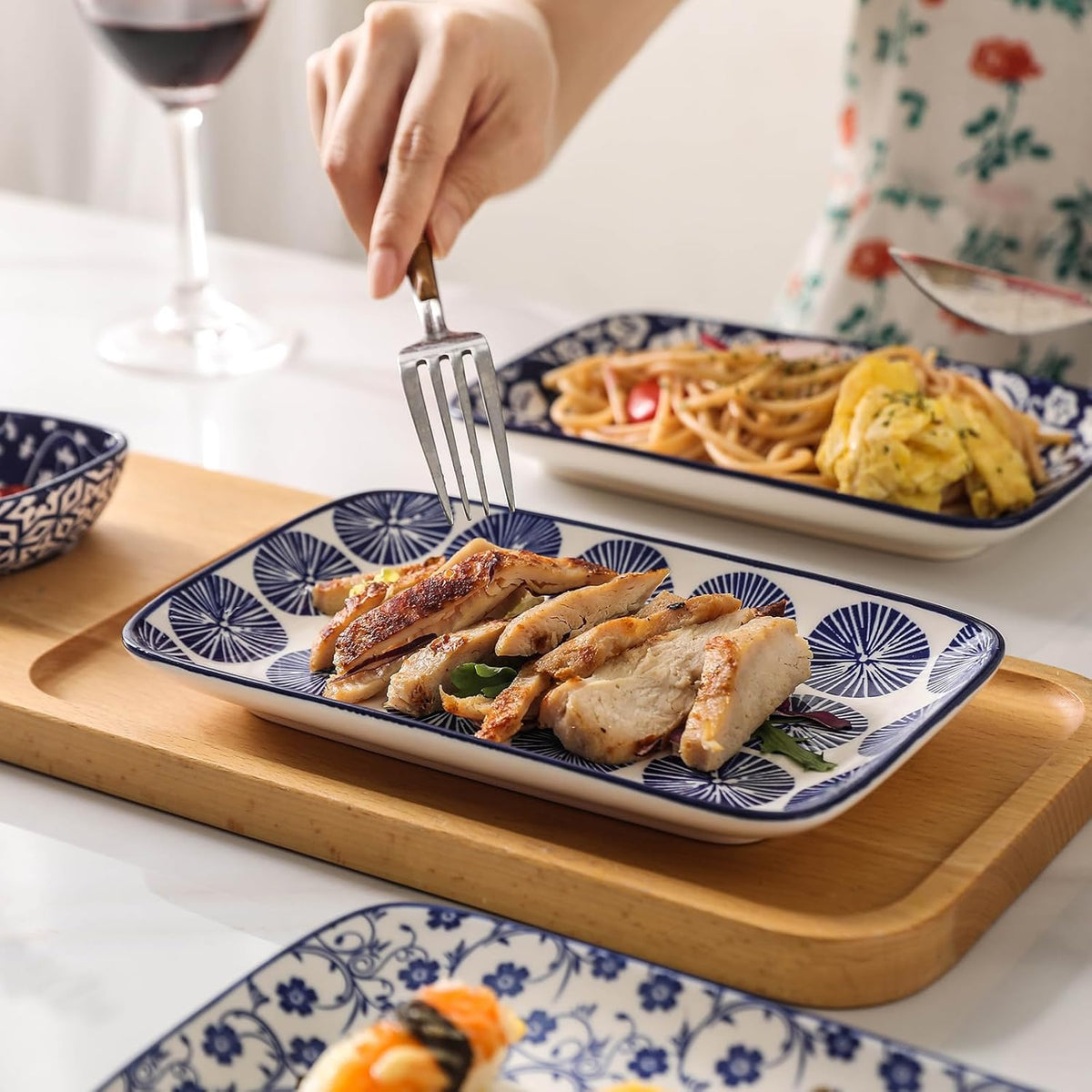 Selamica Ceramic Rectangular Salad Plates Set, Dinner Plate 9.4 Inch Dessert Plates for Party