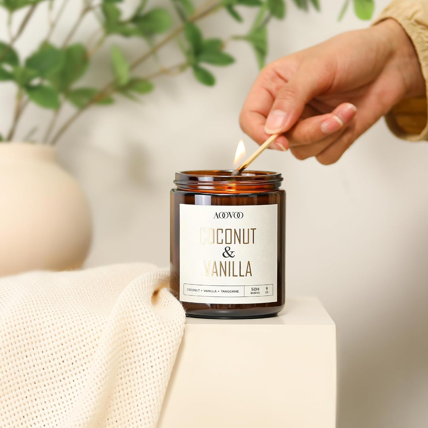 AOOVOO Coconut Vanilla Candles - 9 oz Scented Candles, Aromatherapy Candle, Soy Candle for Home