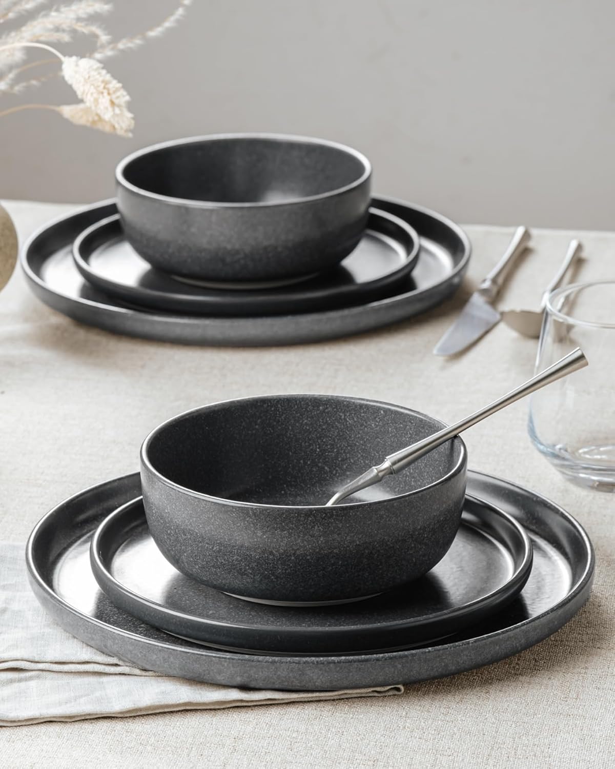 Famiware Milkyway Stoneware Dinnerware Sets with Pasta Bowls, Service for 4 (16 Pieces), Reactive