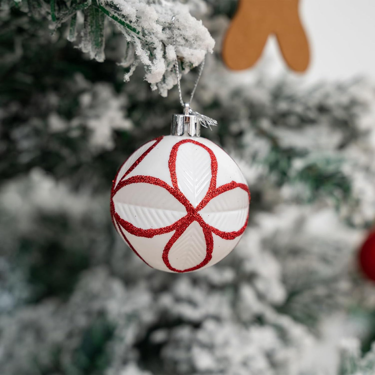 100Pcs Christmas Balls Ornaments Set, Shatterproof Christmas Decorations with Hand-held Gift